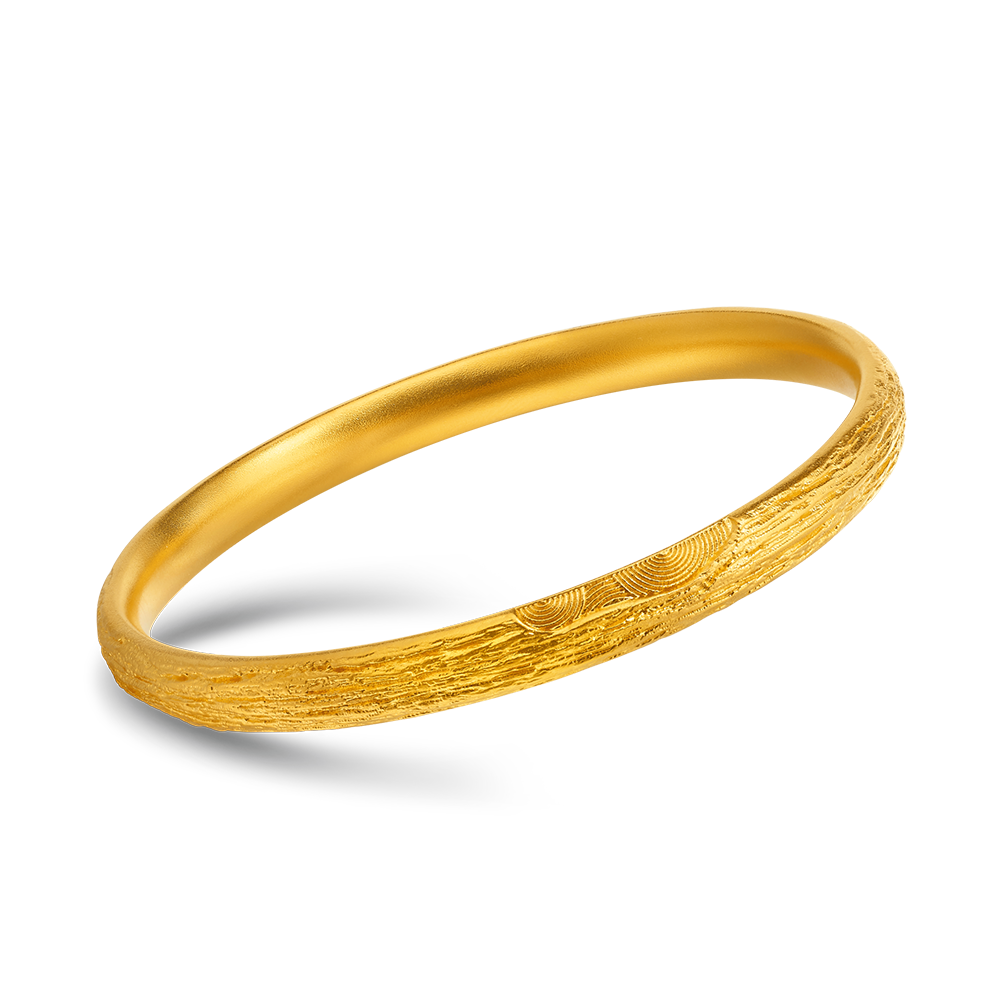 Heirloom Fortune Collection “Eternal Youth” Gold Bangle