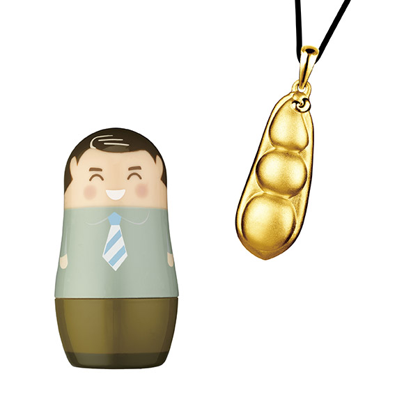 Hugging Family Daddy Franky Gold Pendant
