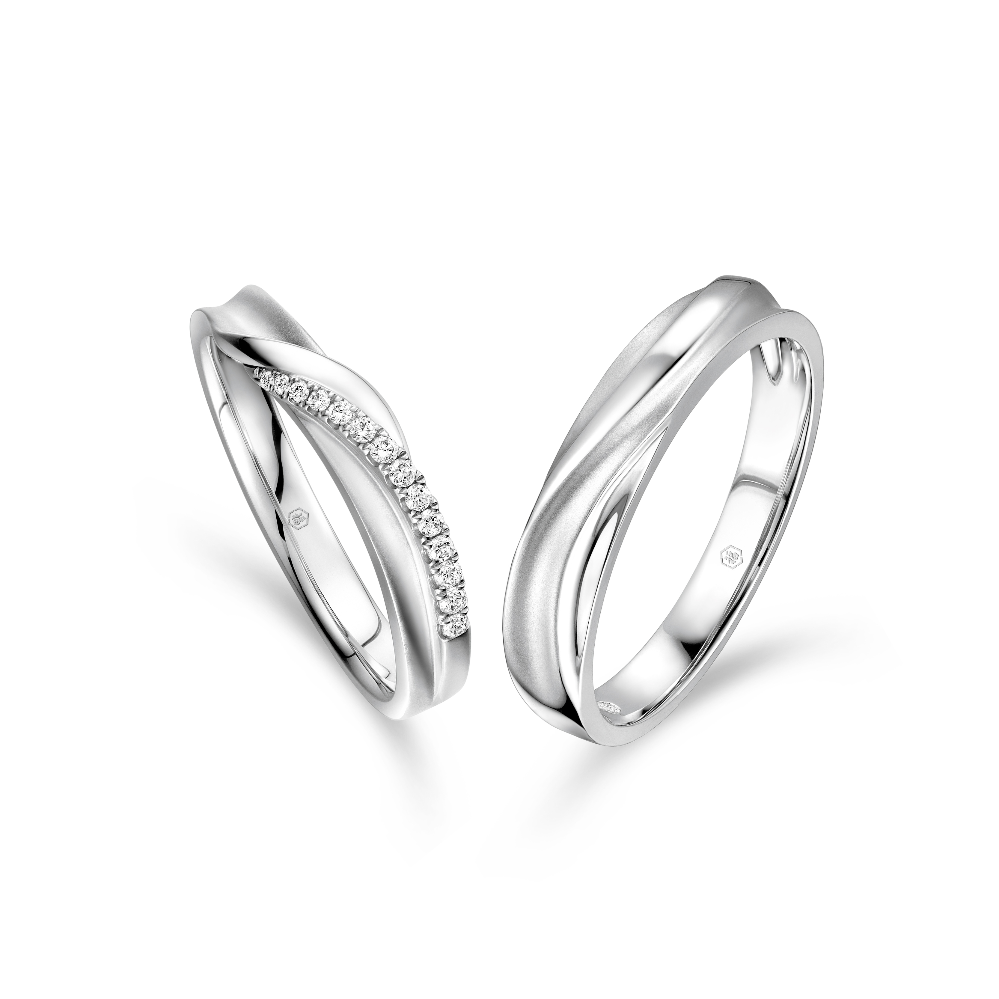 婚嫁系列18K金钻石对装戒指