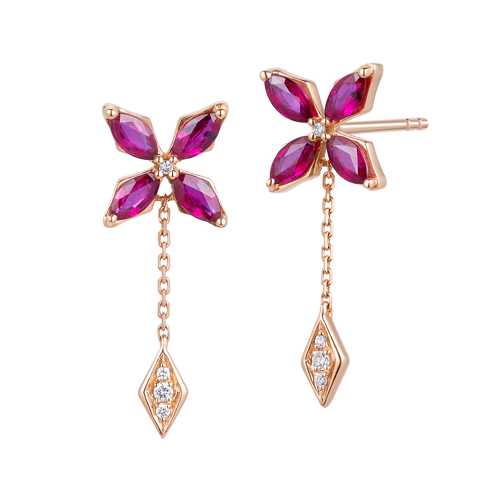 "Glittering Treasure" 18K Gold Ruby and Diamond Earrings