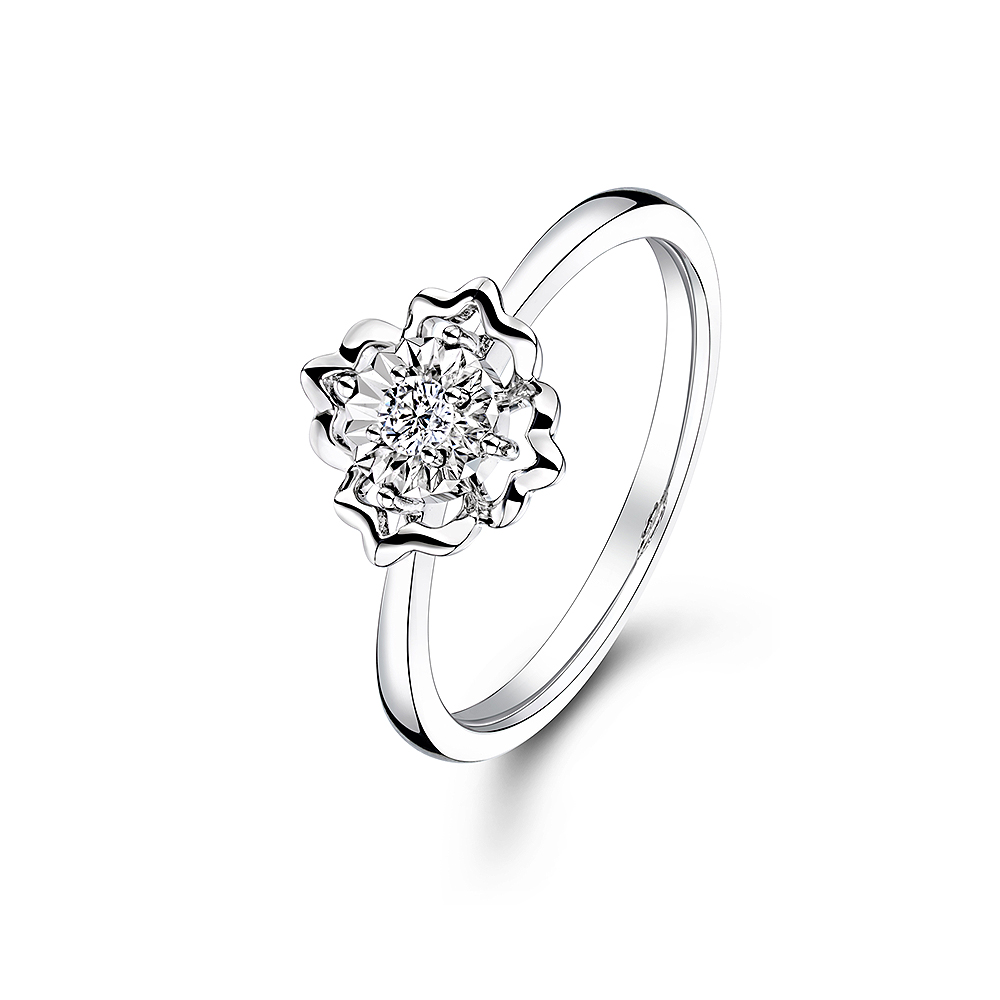 天天爱上新"花影仙踪"18K金钻石戒指