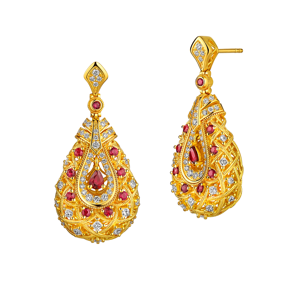Night Banquet in Tang Palace Jewellery Collection“Pipa Concert” Gold Ruby and Diamond Earrings