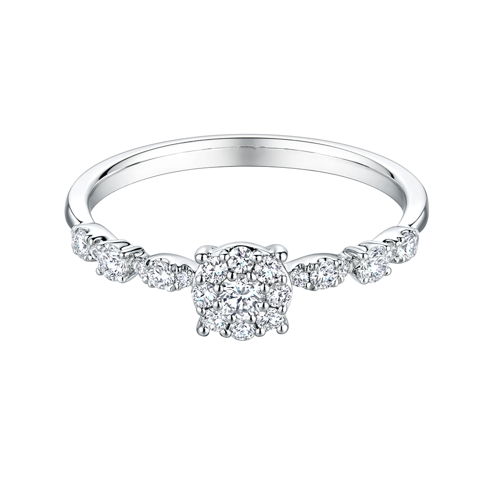 天天爱上新"浪漫守护"18K金钻石戒指